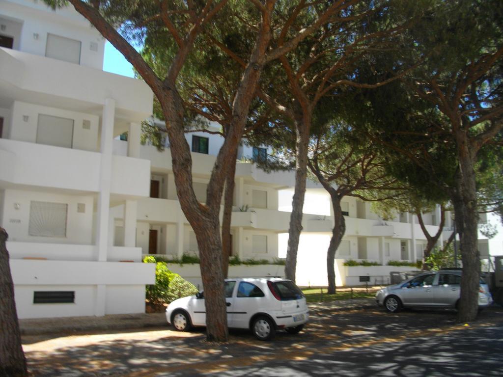 Beach Falesia Albufeira Bilik gambar